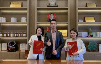 恭喜廣東深圳光明紀(jì)小姐，張小姐成功簽約加盟翌芙萊。