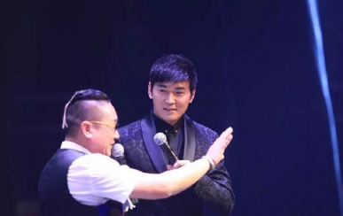 焦恩俊親臨助陣翌芙萊·炏焱集團(tuán)新品發(fā)布會(huì)，開啟美和健康新征程