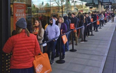 周邊都是祛斑美容店，顧客憑什么要選擇你？